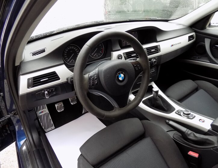 BMW Řada 3 13
