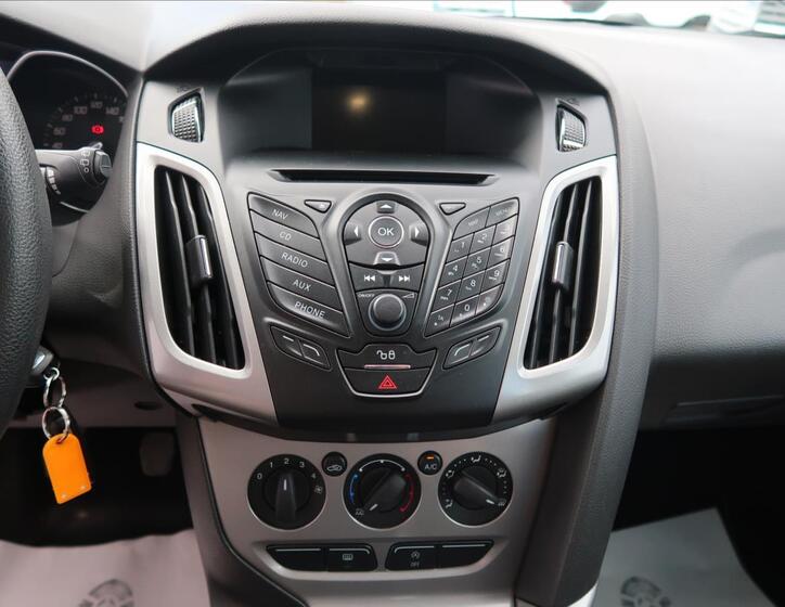Ford Focus 14