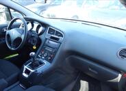 Peugeot 5008 12