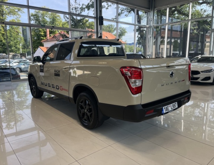 SsangYong Musso 5