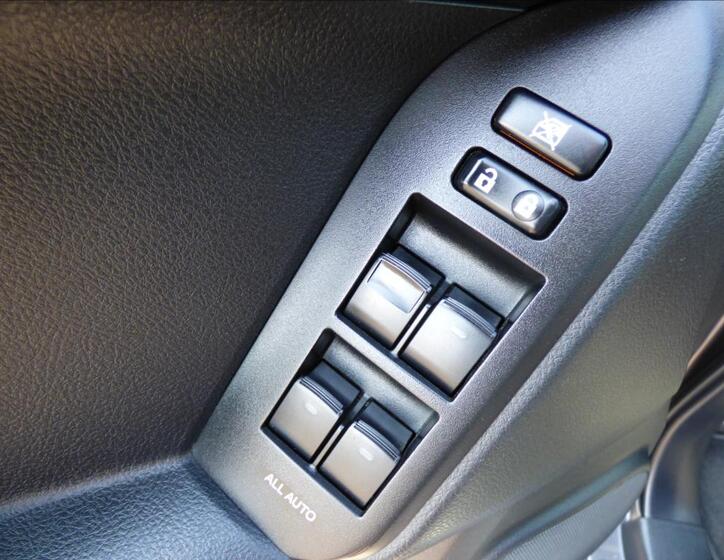 Toyota Land Cruiser 15