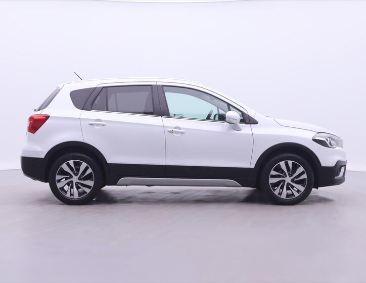 Suzuki SX4 S-Cross 8