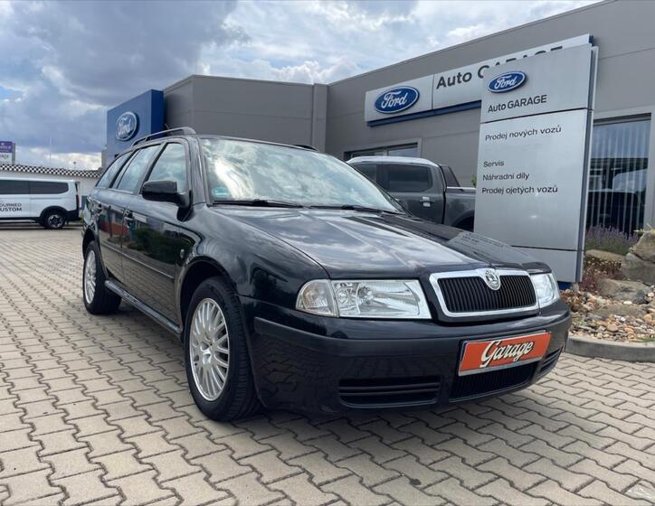 Škoda Octavia 1