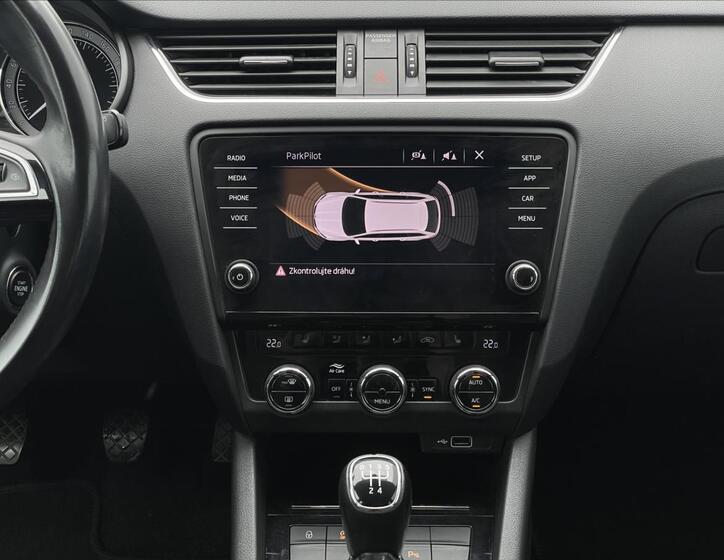 Škoda Octavia 12