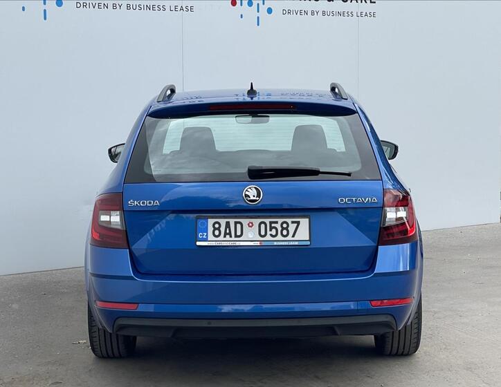 Škoda Octavia 23
