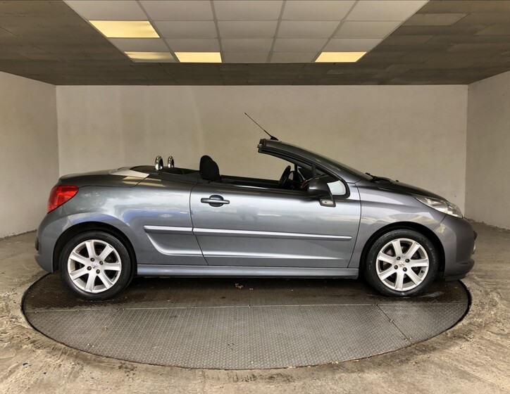 Peugeot 207 16