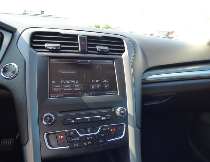 Ford Mondeo 25
