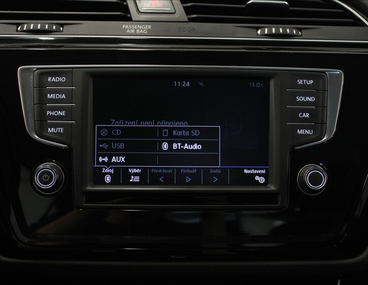 Volkswagen Touran 13