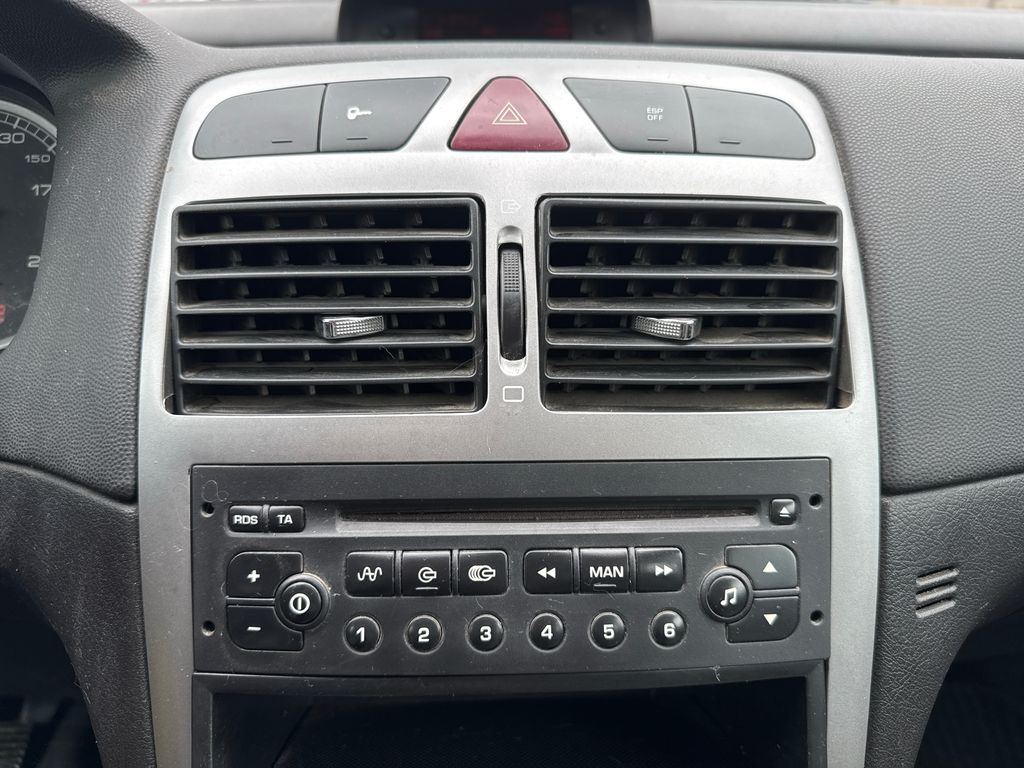 Peugeot 307