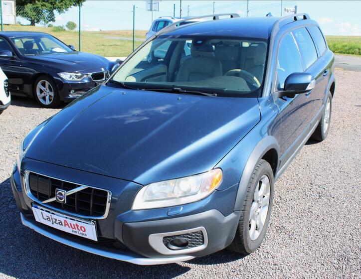 Volvo XC70 2