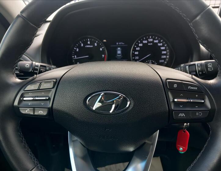 Hyundai i30 10