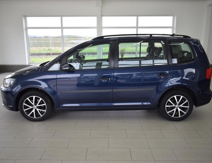 Volkswagen Touran 5