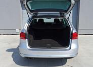 Volkswagen Passat 9