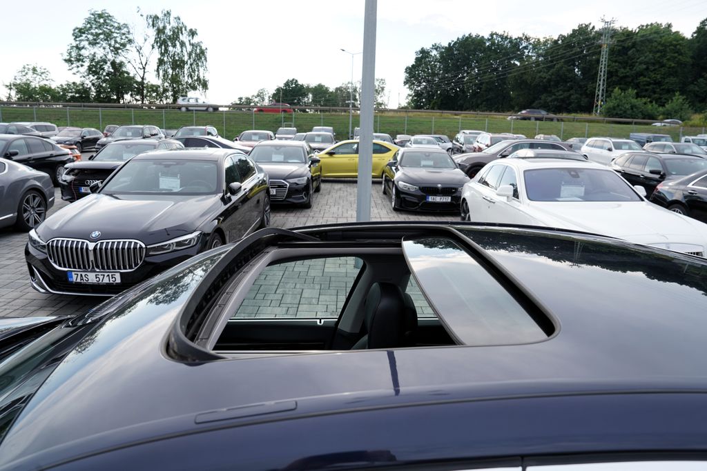 BMW Řada 7
