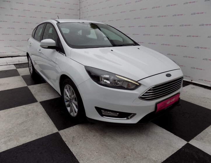 Ford Focus 6