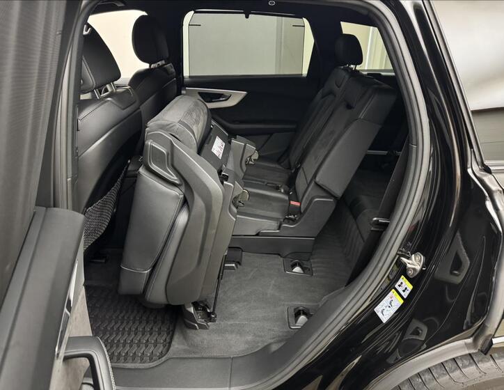 Audi Q7 51