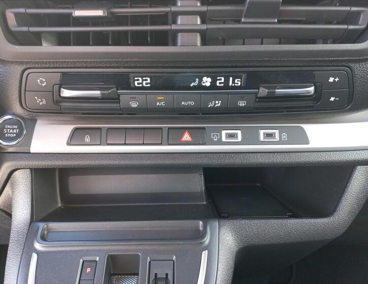 Toyota ProAce Verso 24