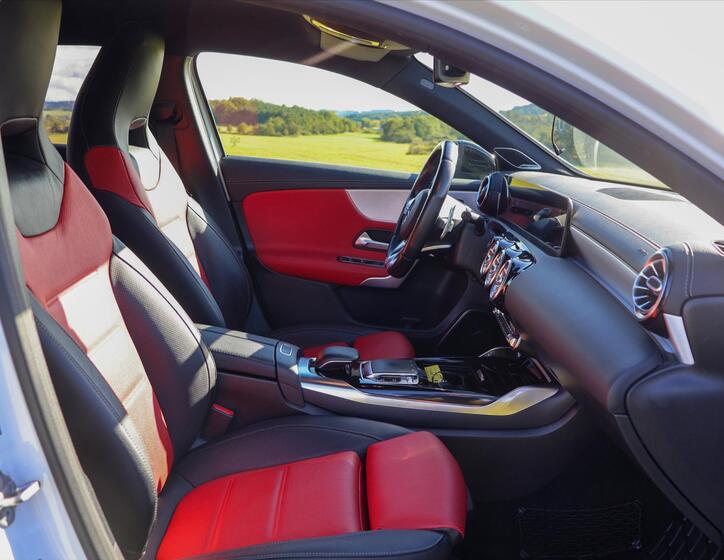 Mercedes-Benz Třídy A 14