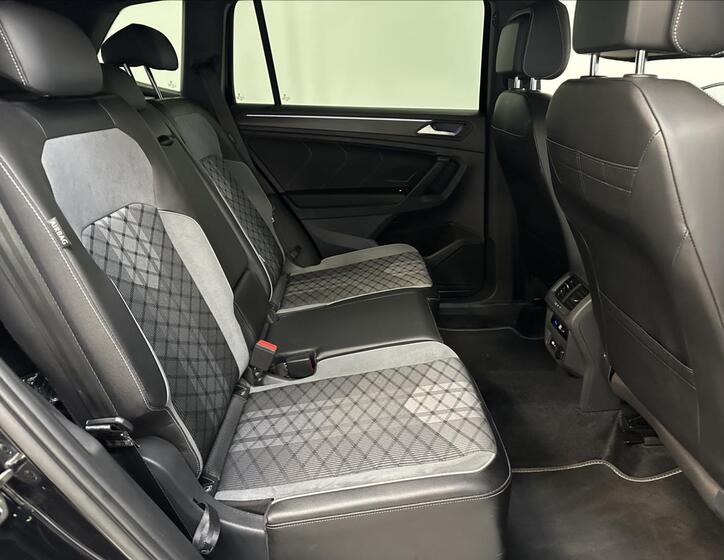 Volkswagen Tiguan Allspace 25