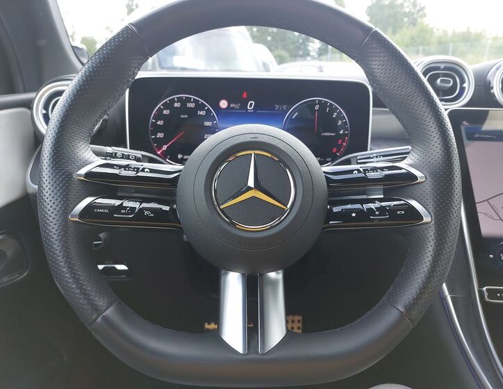 Mercedes-Benz GLC 18