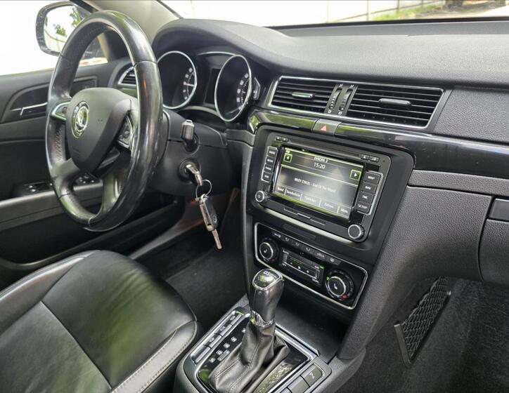 Škoda Superb 29