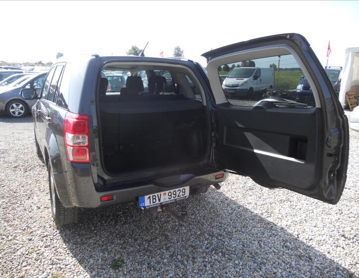 Suzuki Grand Vitara 18