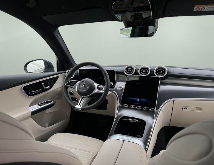Mercedes-Benz GLC 14