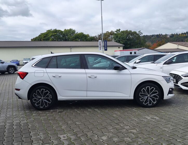 Škoda Scala 4