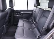 Mitsubishi Pajero 15