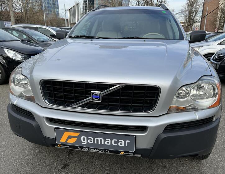 Volvo XC90 2
