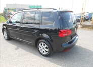 Volkswagen Touran 9