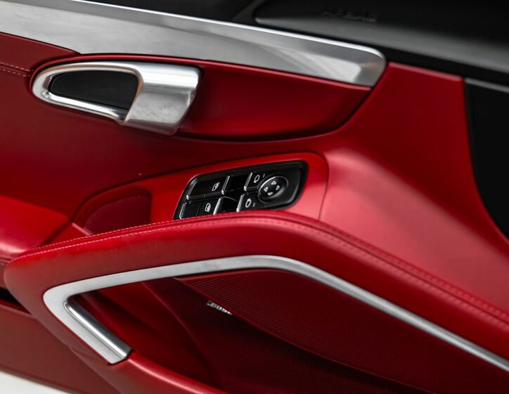 Porsche Boxster 20