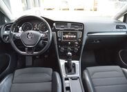 Volkswagen Golf 24
