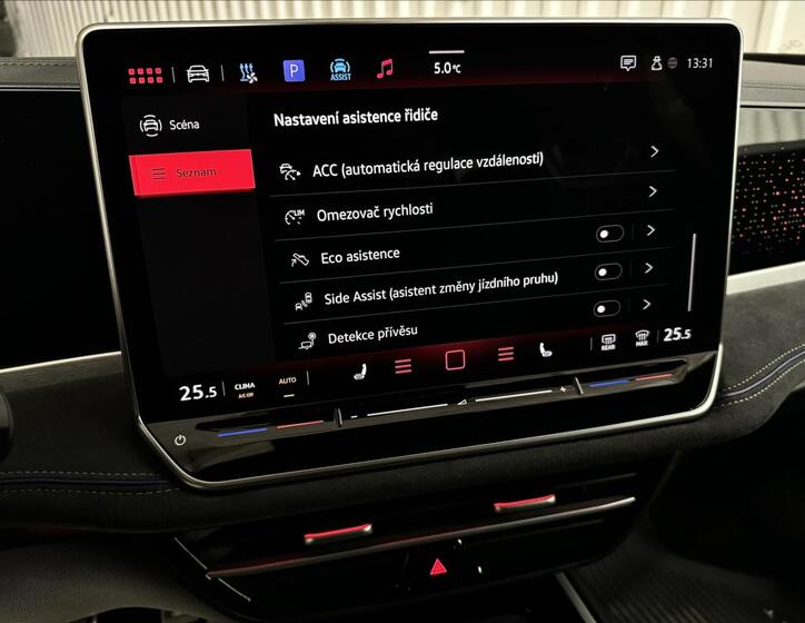 Volkswagen Passat 25
