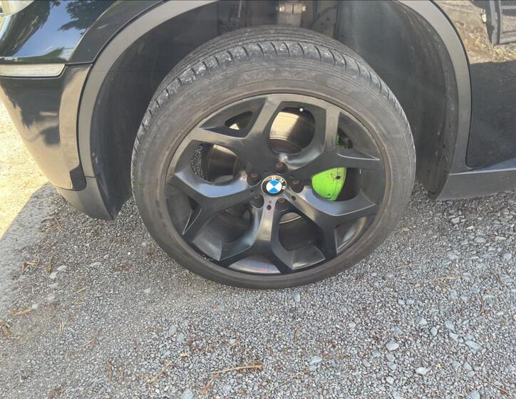 BMW X6 41