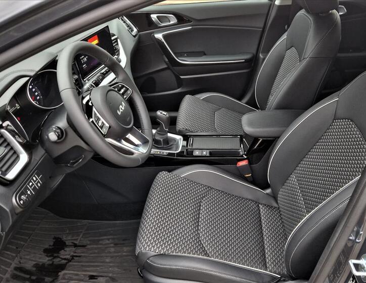 KIA XCeed 9