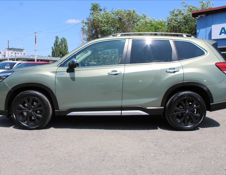 Subaru Forester 8