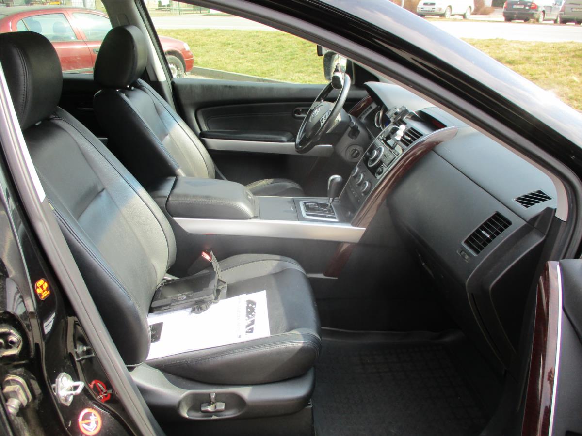 Mazda CX-9