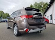 Mitsubishi Outlander 3