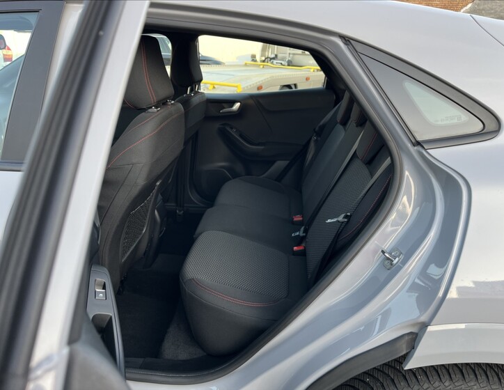 Ford Puma 18