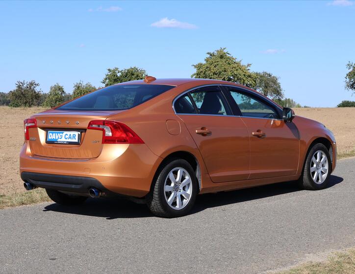 Volvo S60 6