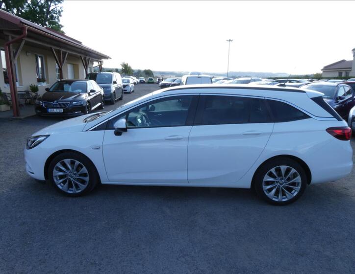 Opel Astra 6