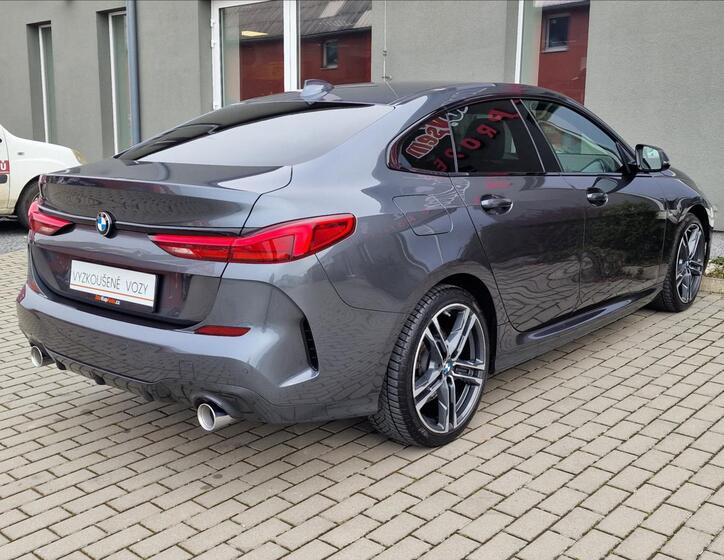 BMW Řada 2 10
