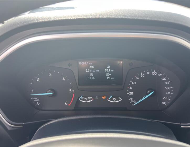 Ford Focus 23