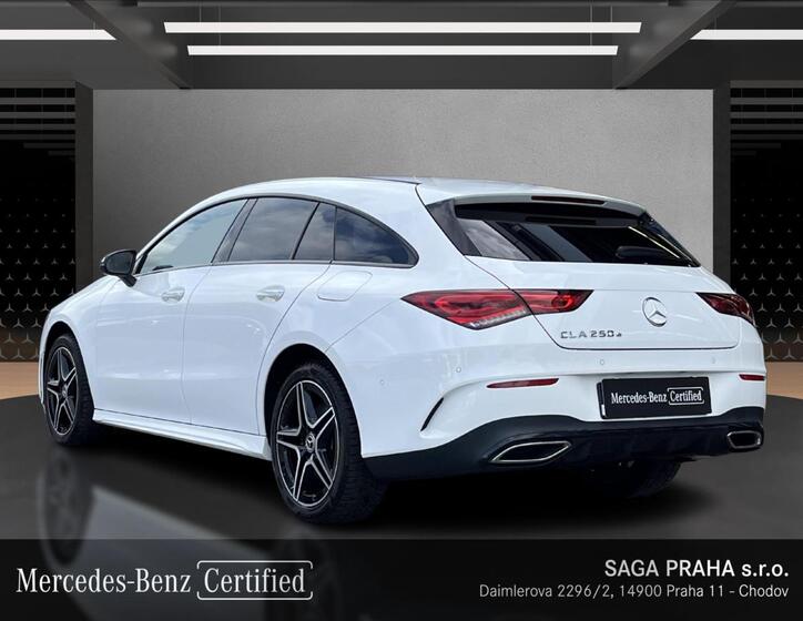 Mercedes-Benz CLA 3
