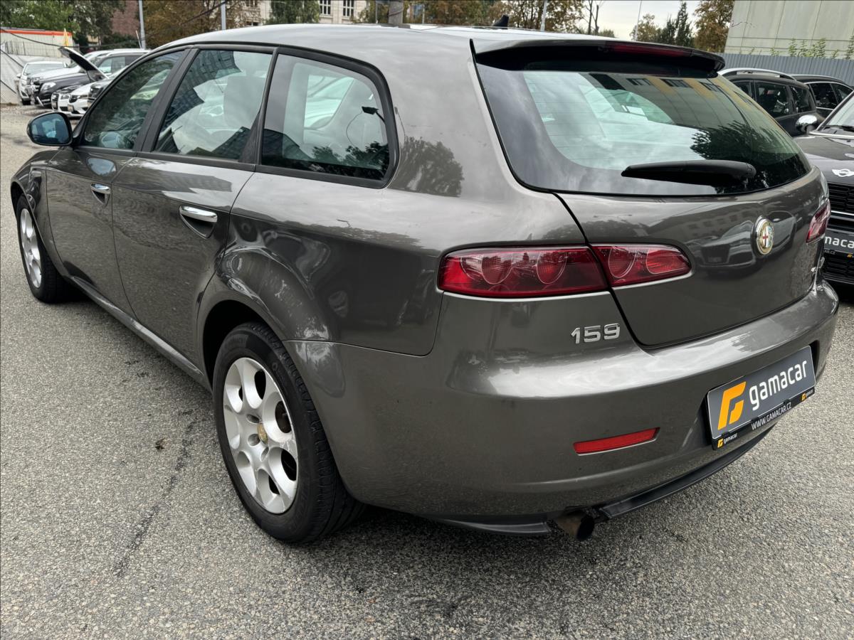 Alfa Romeo 159