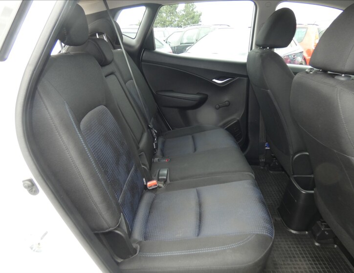 Hyundai ix20 11