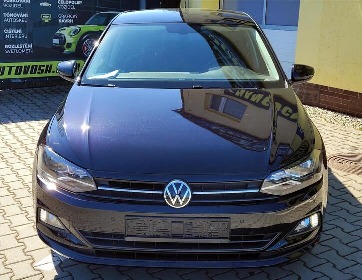 Volkswagen Polo 2