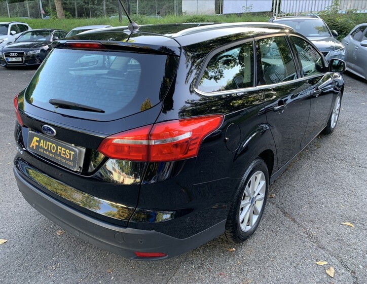 Ford Focus 6