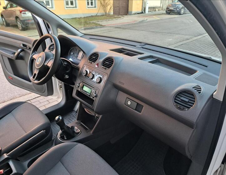 Volkswagen Caddy 31